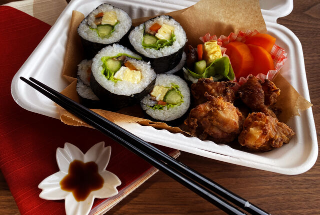 Obento: Norimaki, Patate douce au citron, poulet Karaage