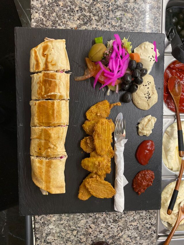 Arabisches Shawarma mit Pommes-Frites??