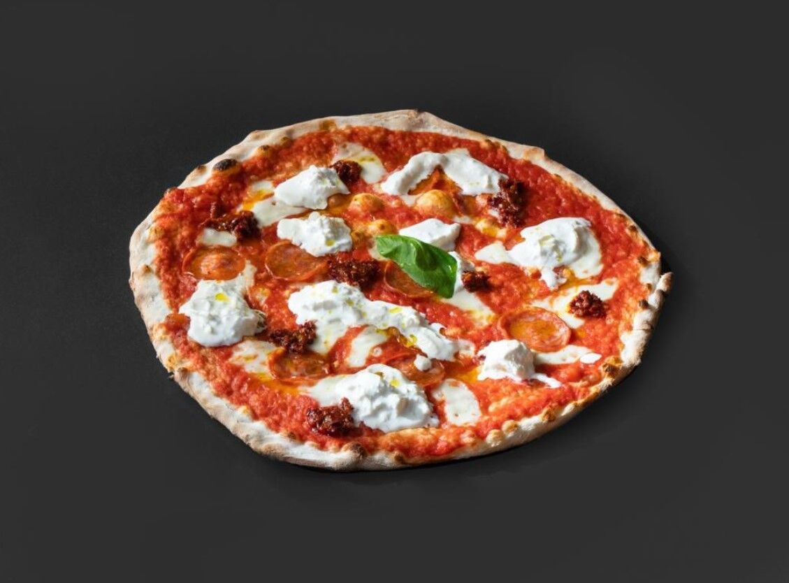 MANI IN PASTA IOLO PRATO Italian cuisine near me Book now