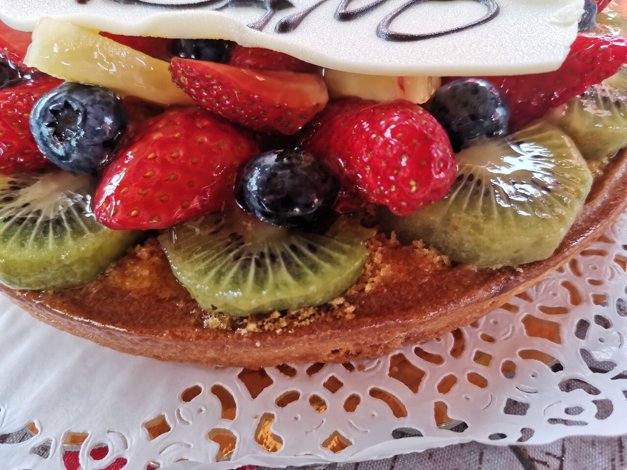 Crostata di frutta fresca