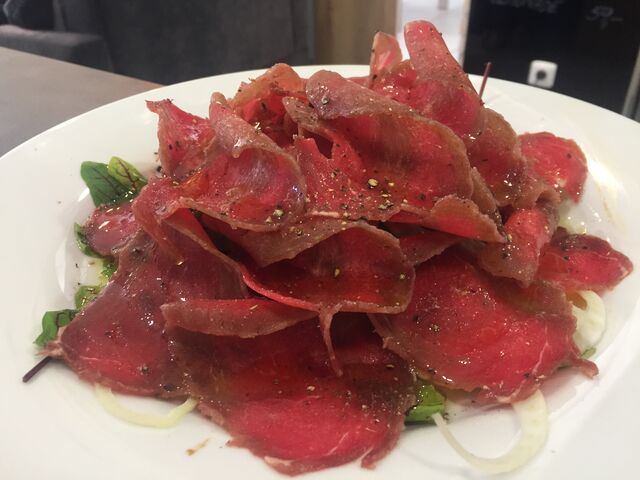 carpaccio di manzo al tartufo