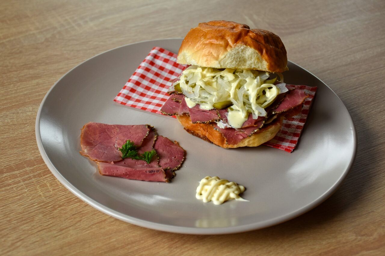 Pastrami slider