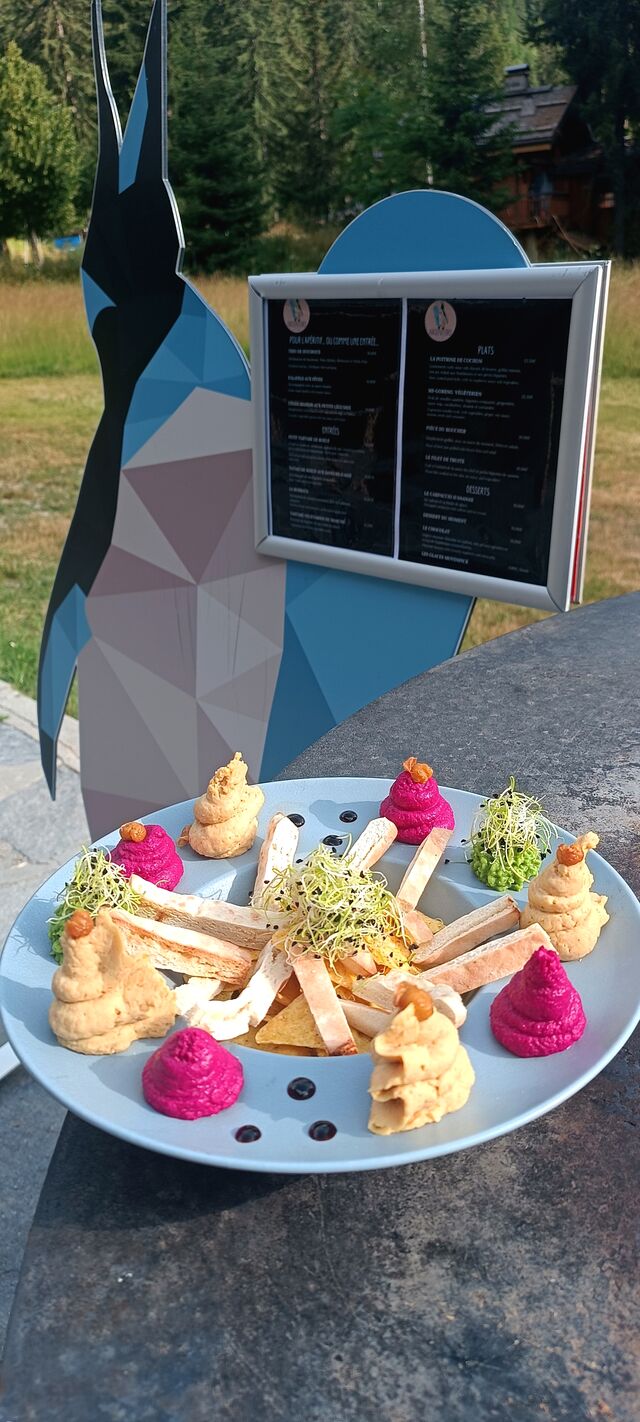 LE TIO DE HOUMOUS ... PETITS POIS, BETTERAVE ET POIS CHICHE