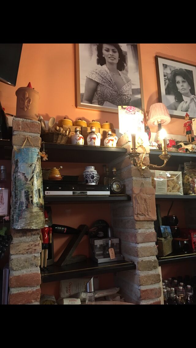 i muri che non dimentica nessuno