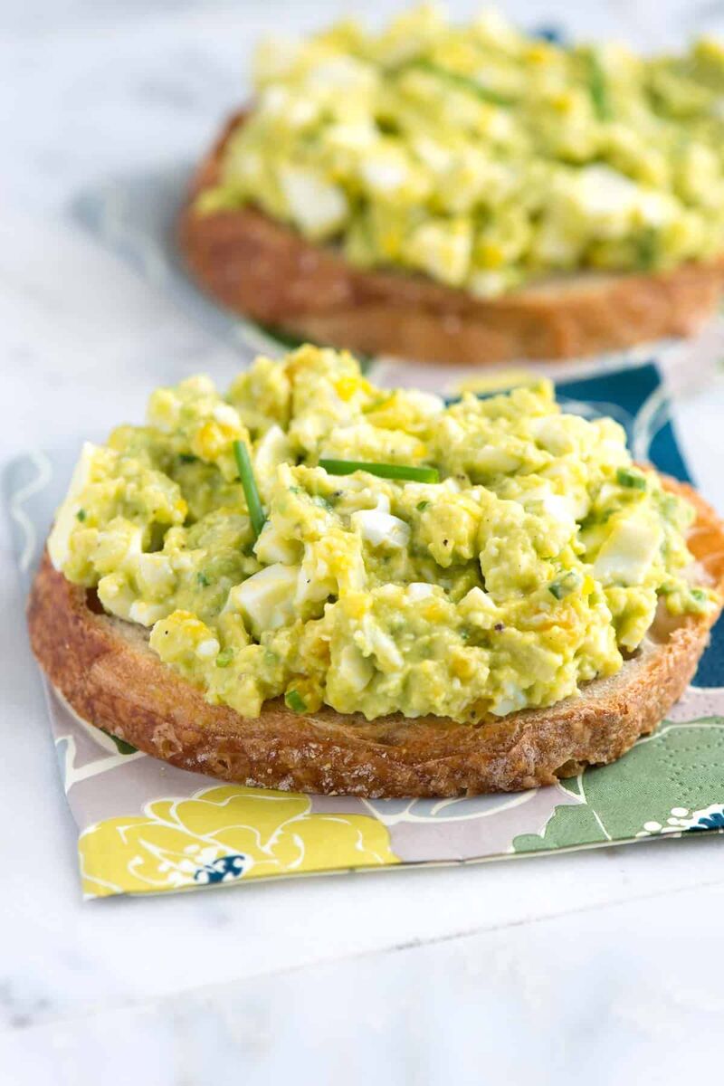 Avocadi & Egg Sandwich
