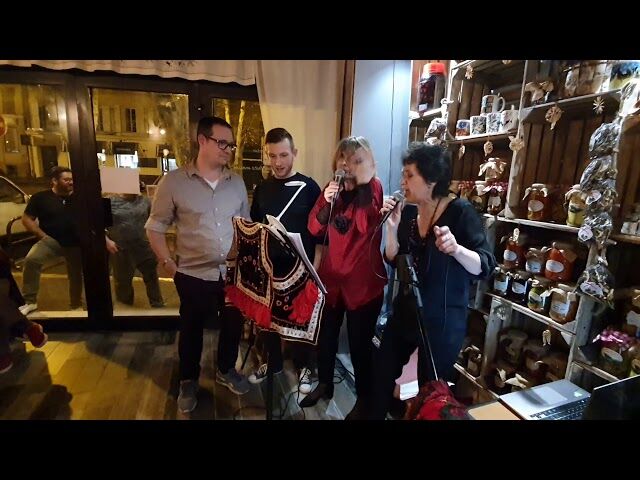 Soirée au restaurant avec le groupe NOVA AURA