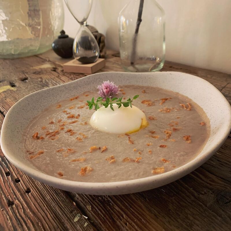 Velouté de Champignon œuf mollet 