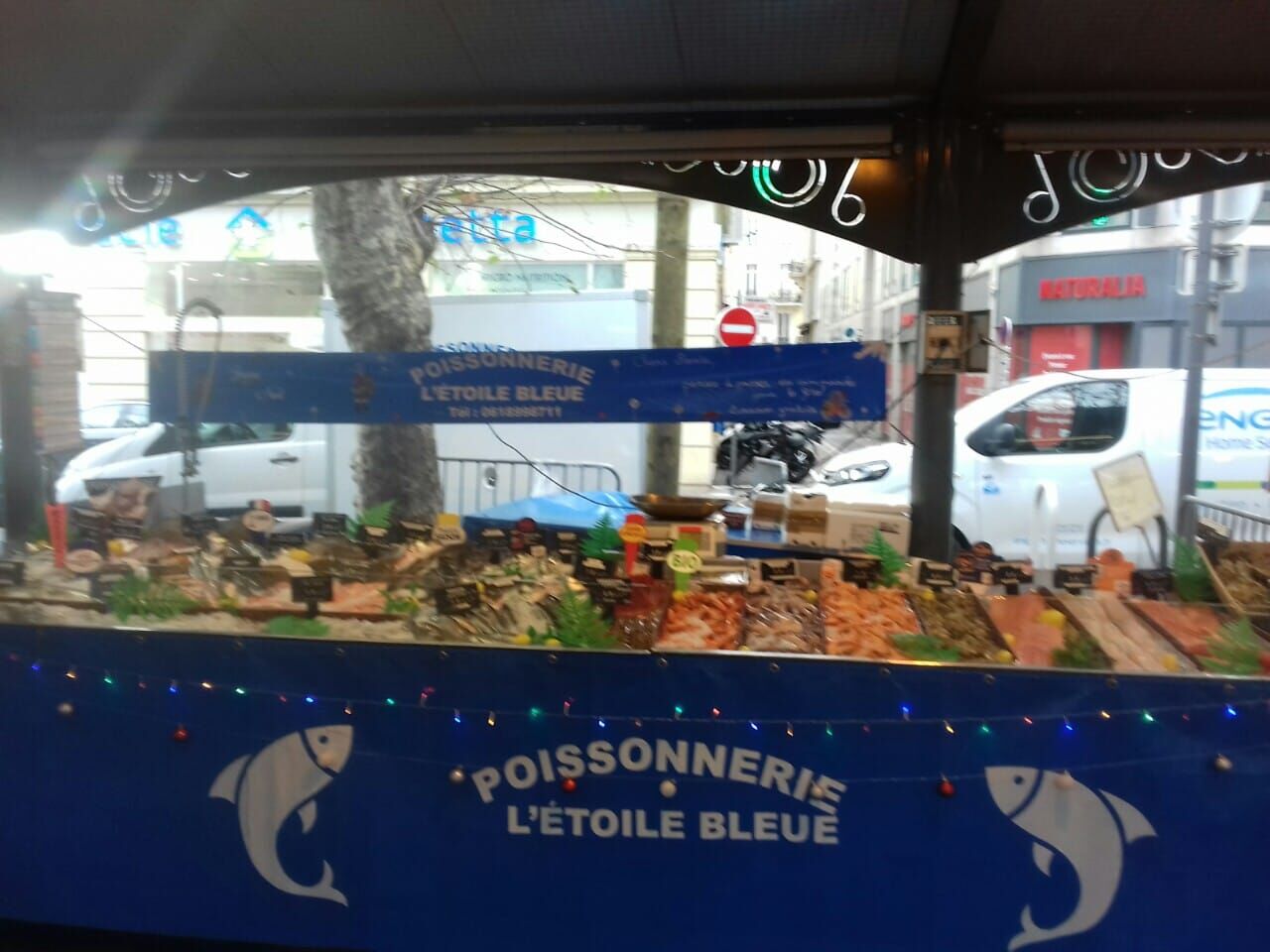 La Poissonnerie L'Etoile Bleue.
