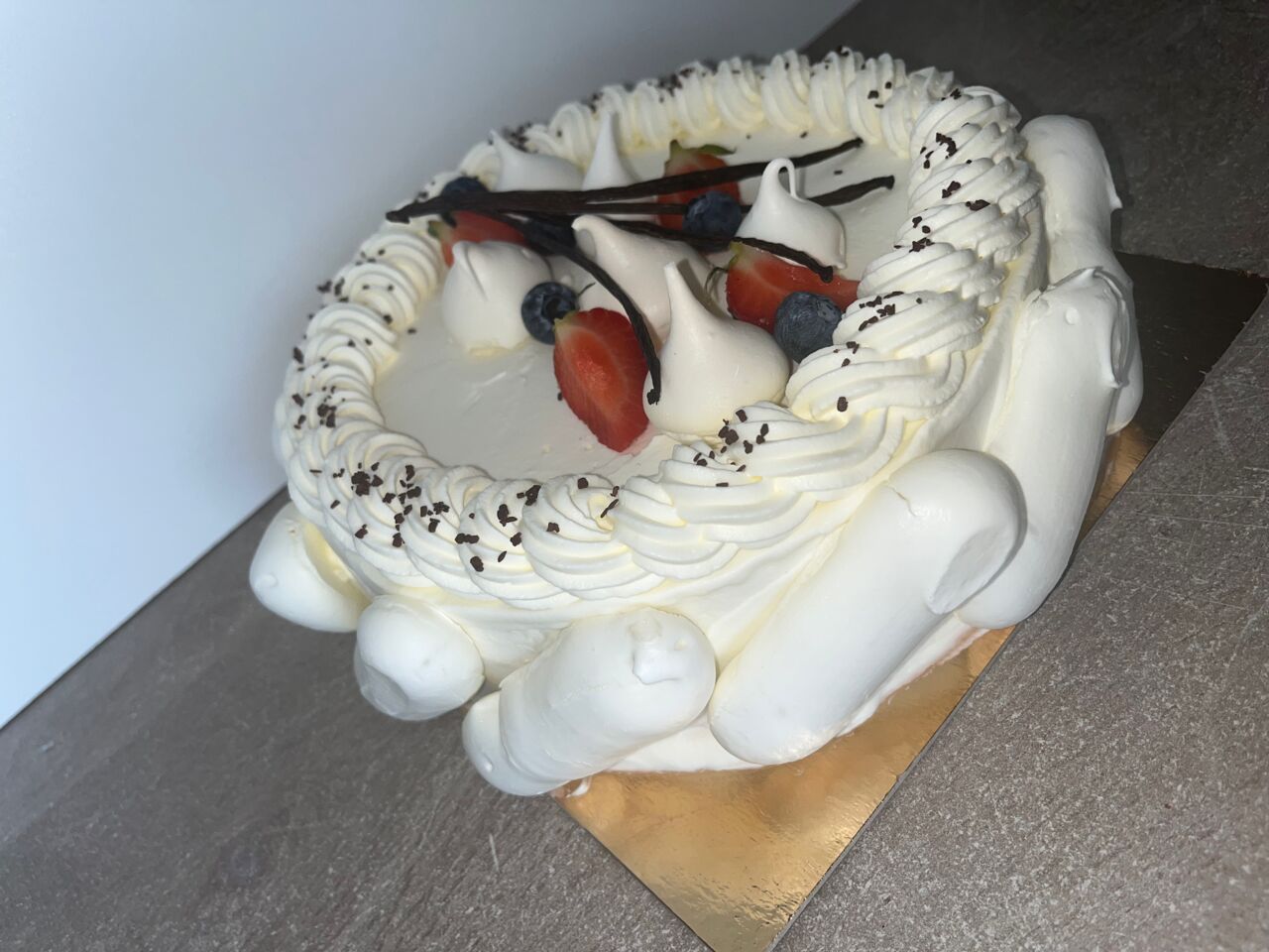 Vacherin vanille/chocolat/banane