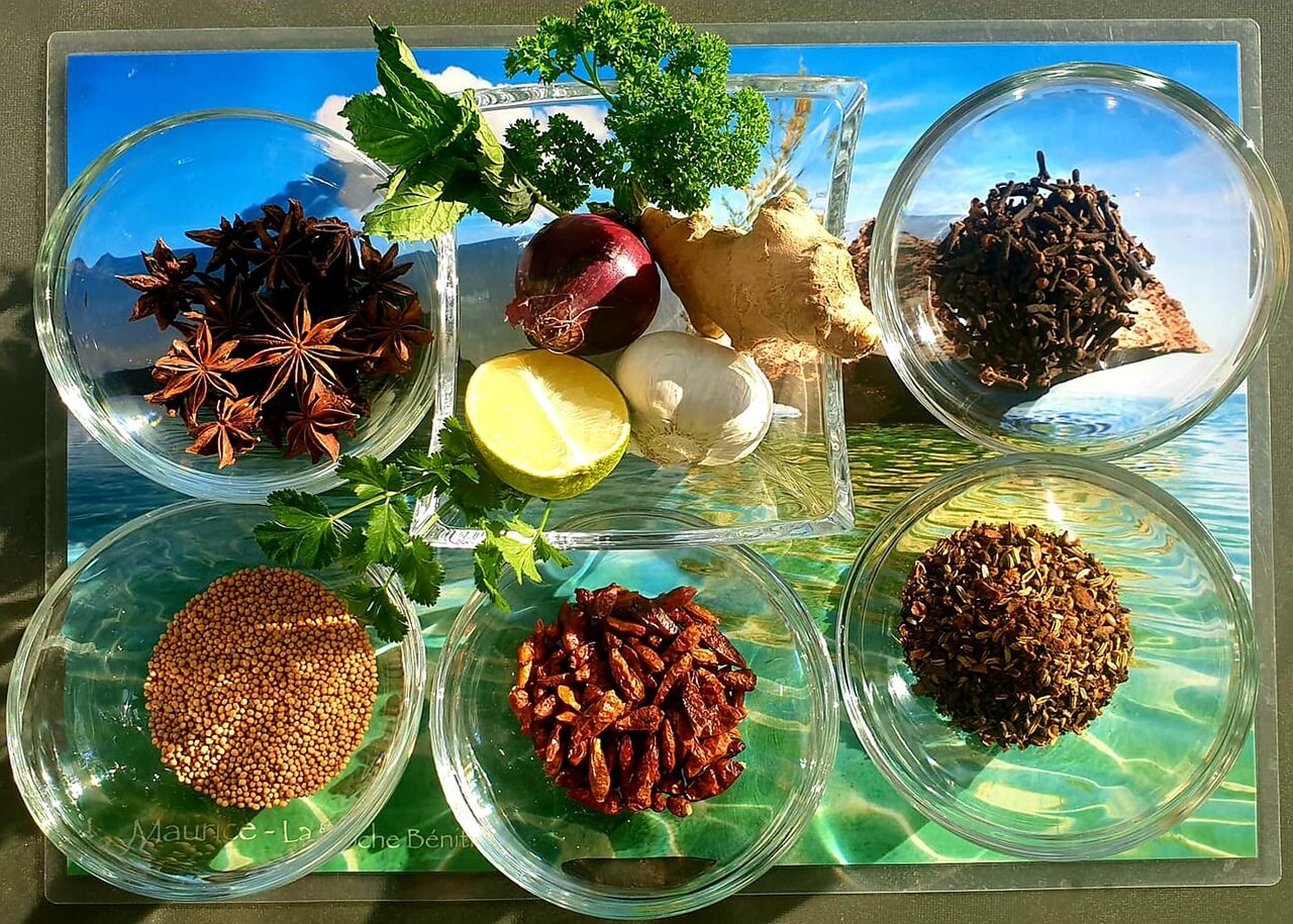 Epices traditionnellement utilisée dans la cuisine indienne ou de l' Océan Indien
