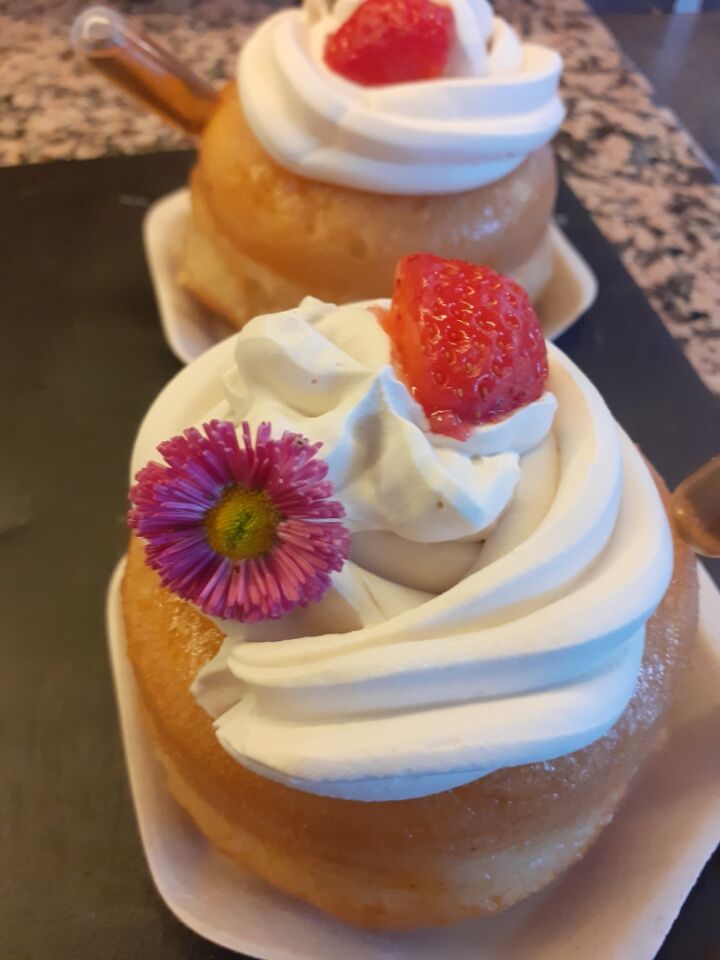 BABA AU RHUM chantilly Muscovado
4€