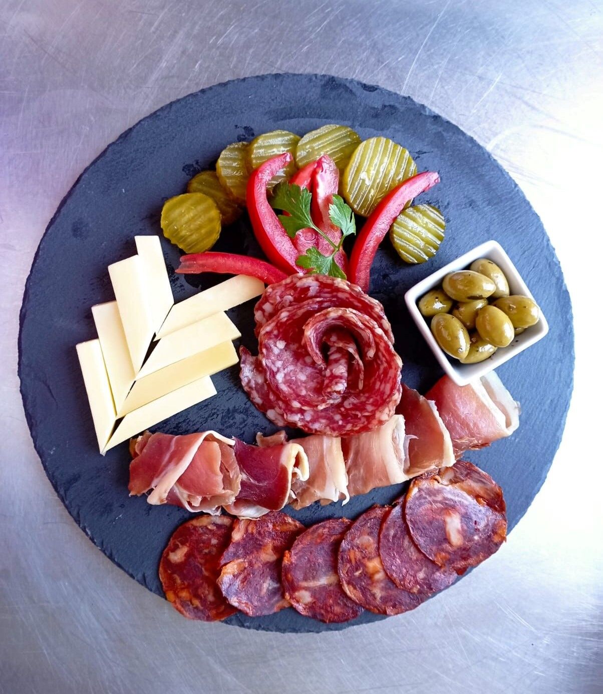 Tapas charcuterie