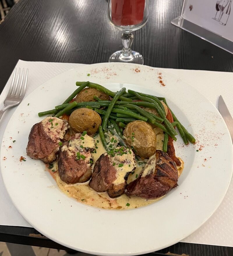 Magret de Canard avec sa sauce foie gras