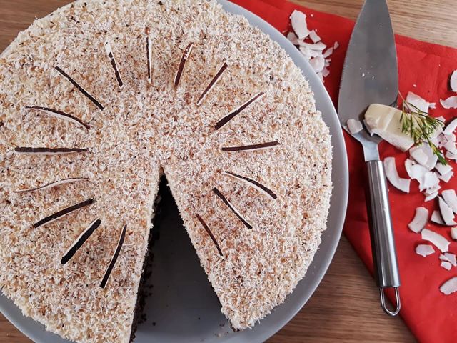 Kokosnuss tifft auf weiße Schokolade