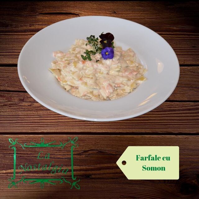 Farfale cu somon