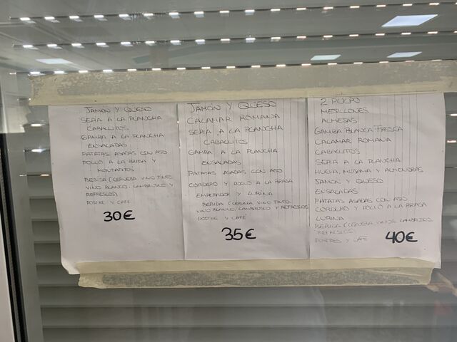 Menús para estas navidades cenas comidas de amigos trabajo empresa familia 