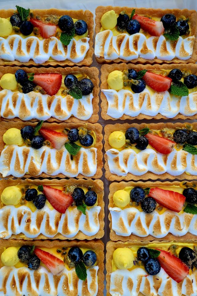 Tartaletky s lemon curd 