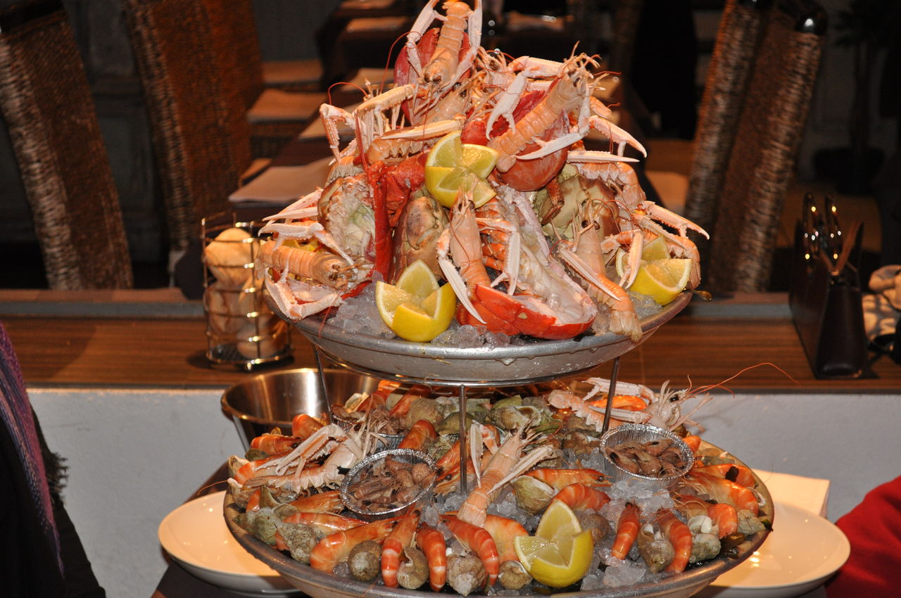 special crustaces platter
plateau spécial crustacés