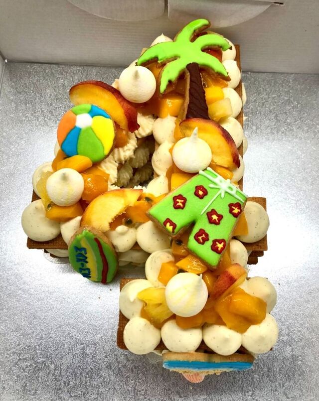 Number cake Exotique à thème - sur commande