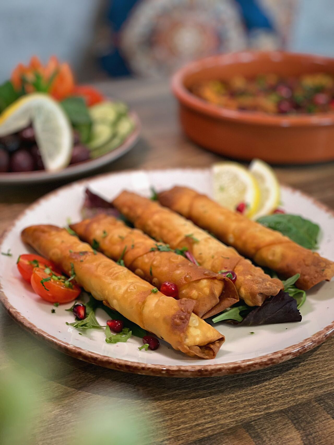 Knusprige, hausgemachte Börek-Röllchen