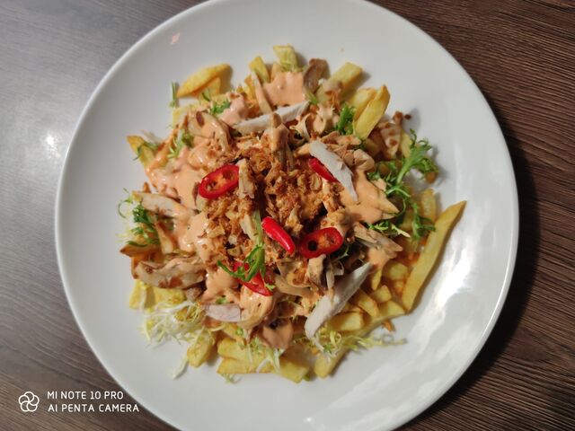 Friet Srirasha Kip voor maar €6,95,- 