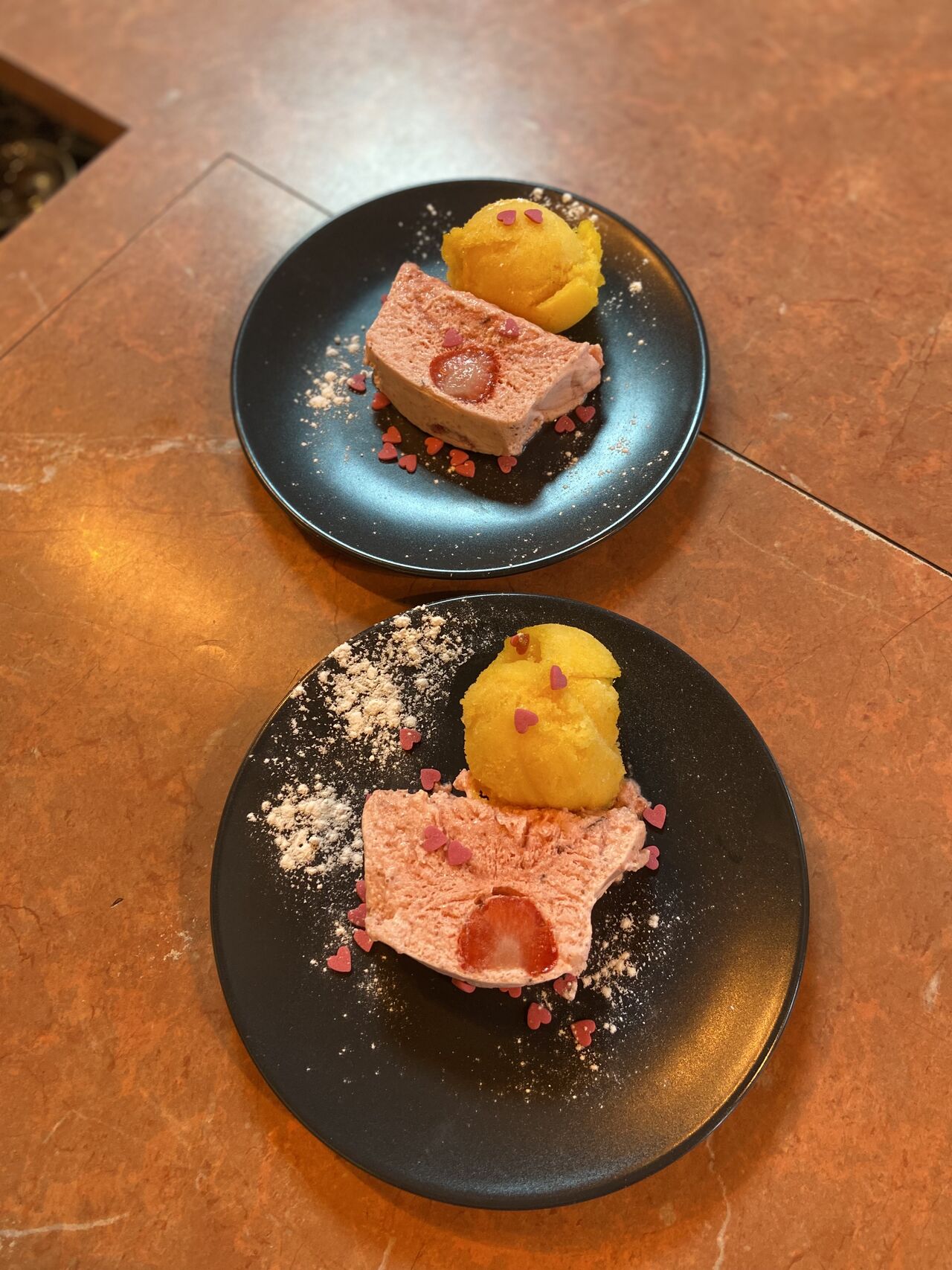 Terrine de Fraises fraîches glacées