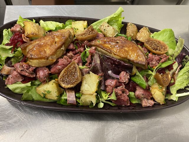 Grande salade Gesiers & Foie Gras Poelé