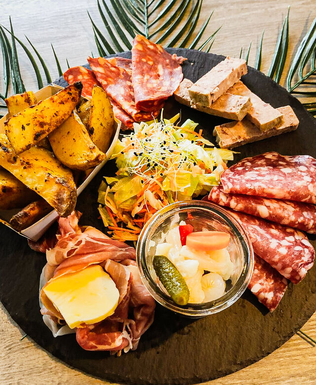 Ardoise charcutière