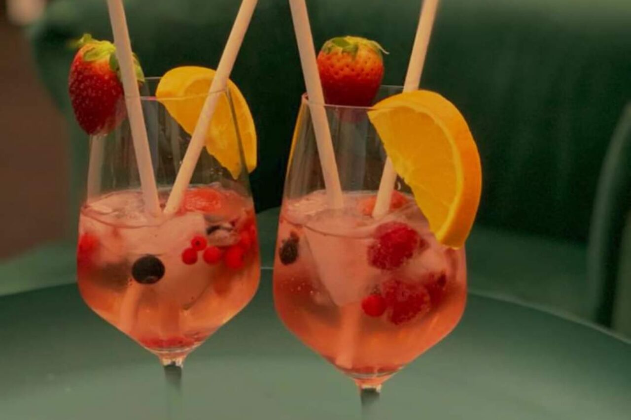 Unser Frühlingsdrink Lillet Wild Berry
