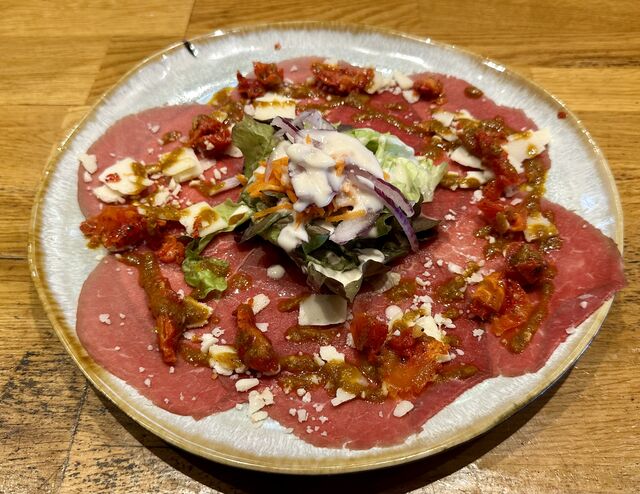 Carpaccio de bœuf fumé