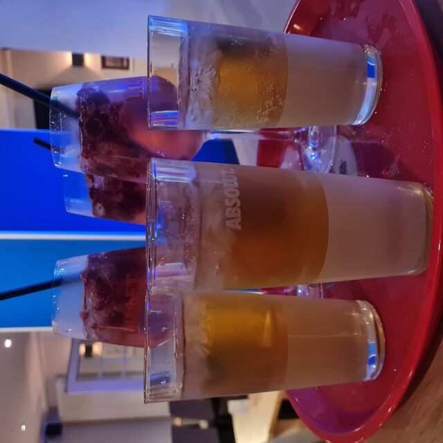 Lillet Wild Berry und Wodka - Energy 