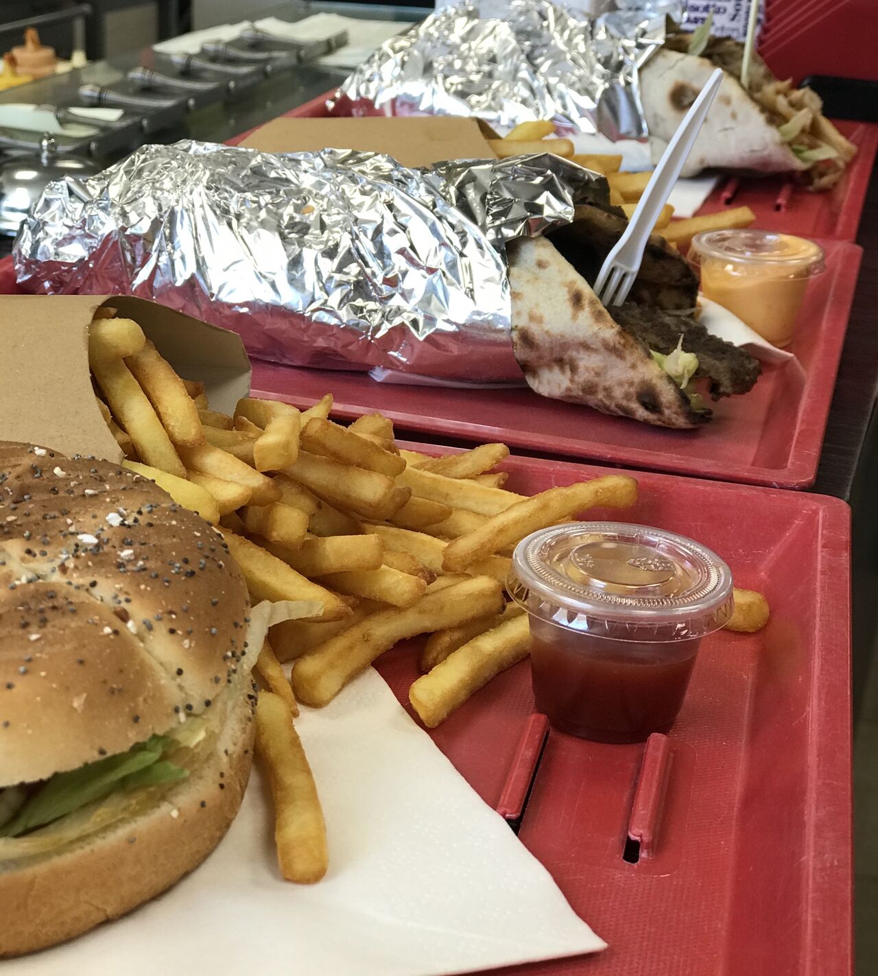 Menu cheese Burger et Menu Naan sur place 