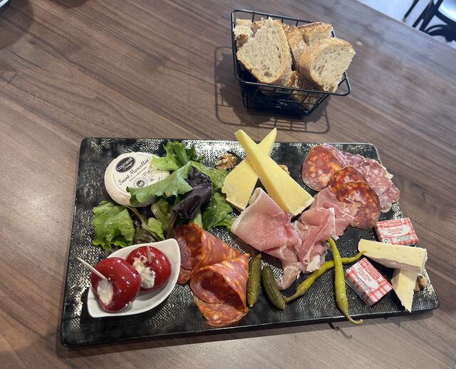 Planche charcuterie et fromage 