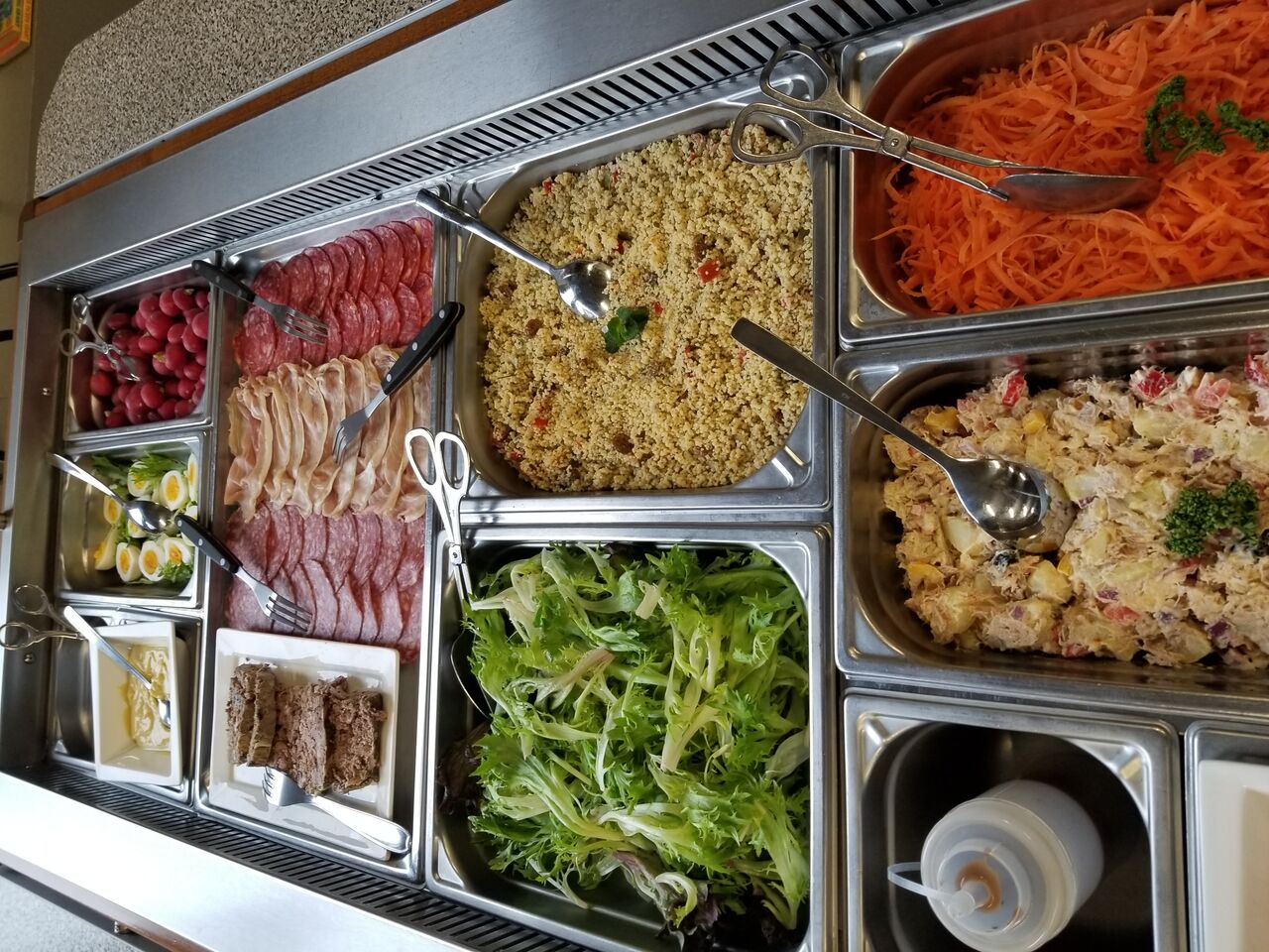 Le buffet est prêt ! il vous attend 😋