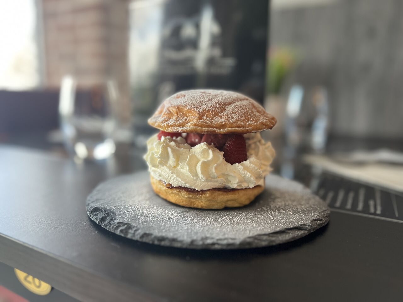 Burger sucré pain perdu façon vacherin