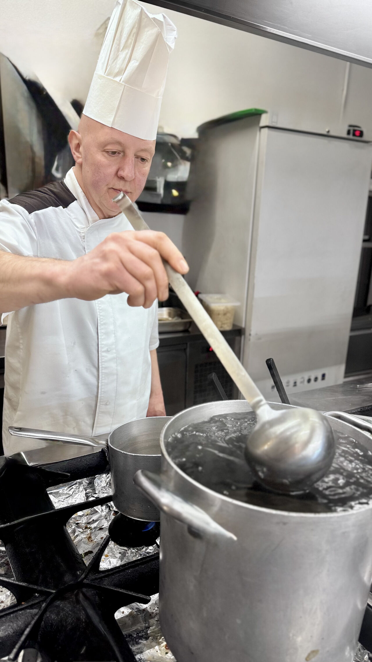 Corso di cucina con un tipico chef di osteria