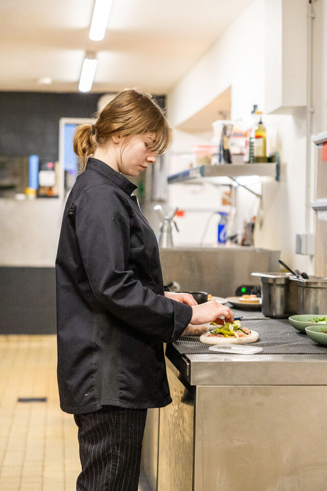 Wendy-Rose, Cuisinière