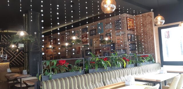 Л. Українки, 1 в очікуванні гостей