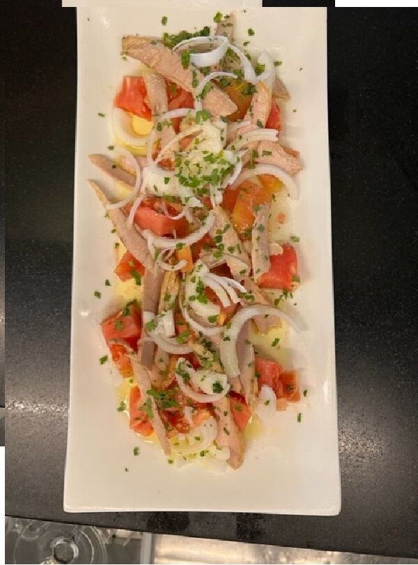 Ensalada tomate y ventresca 