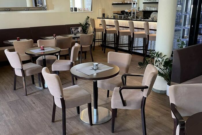 Gnigler Cafe