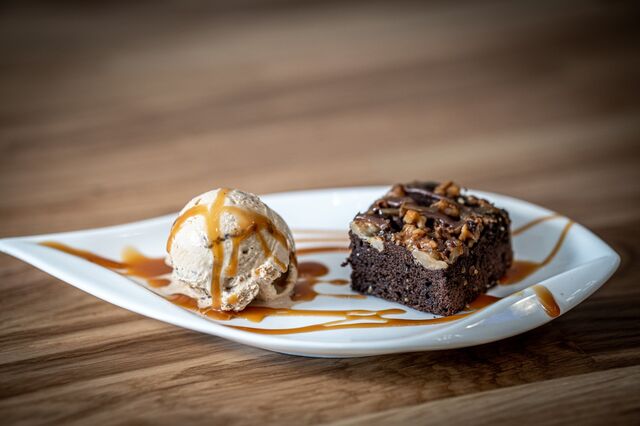 Brownie Mit Vanille Eis 