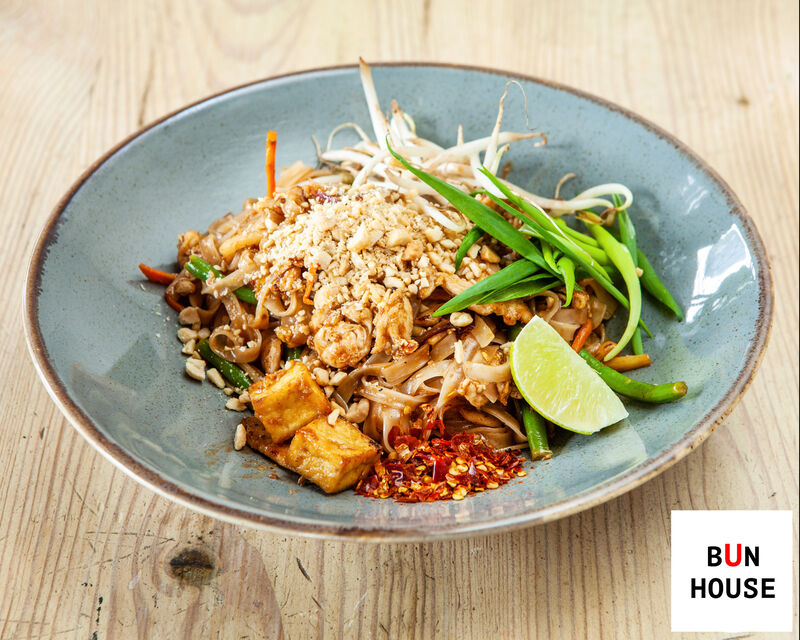 Pad Thai z kurczakiem/ krewetkami/ tofu