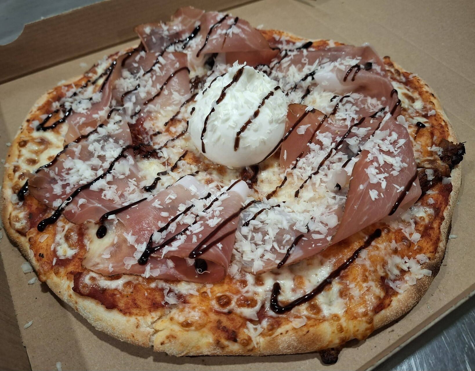 🍕✨ NOUVEAUTÉ CHEZ DL PIZZA : La Tyrolienne ! 🏔️