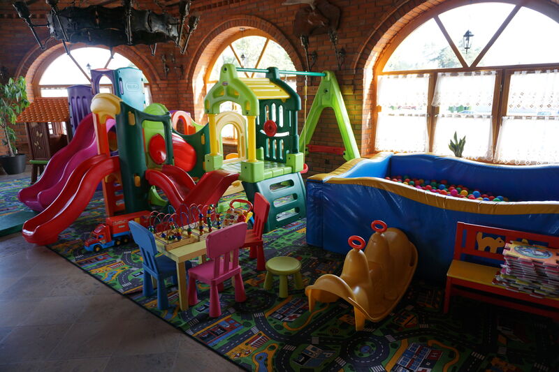 kącik zabaw dla najmłodszych.