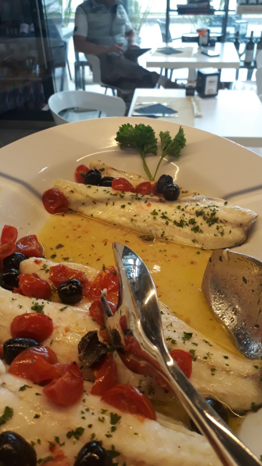 filetto di branzino alla livornese