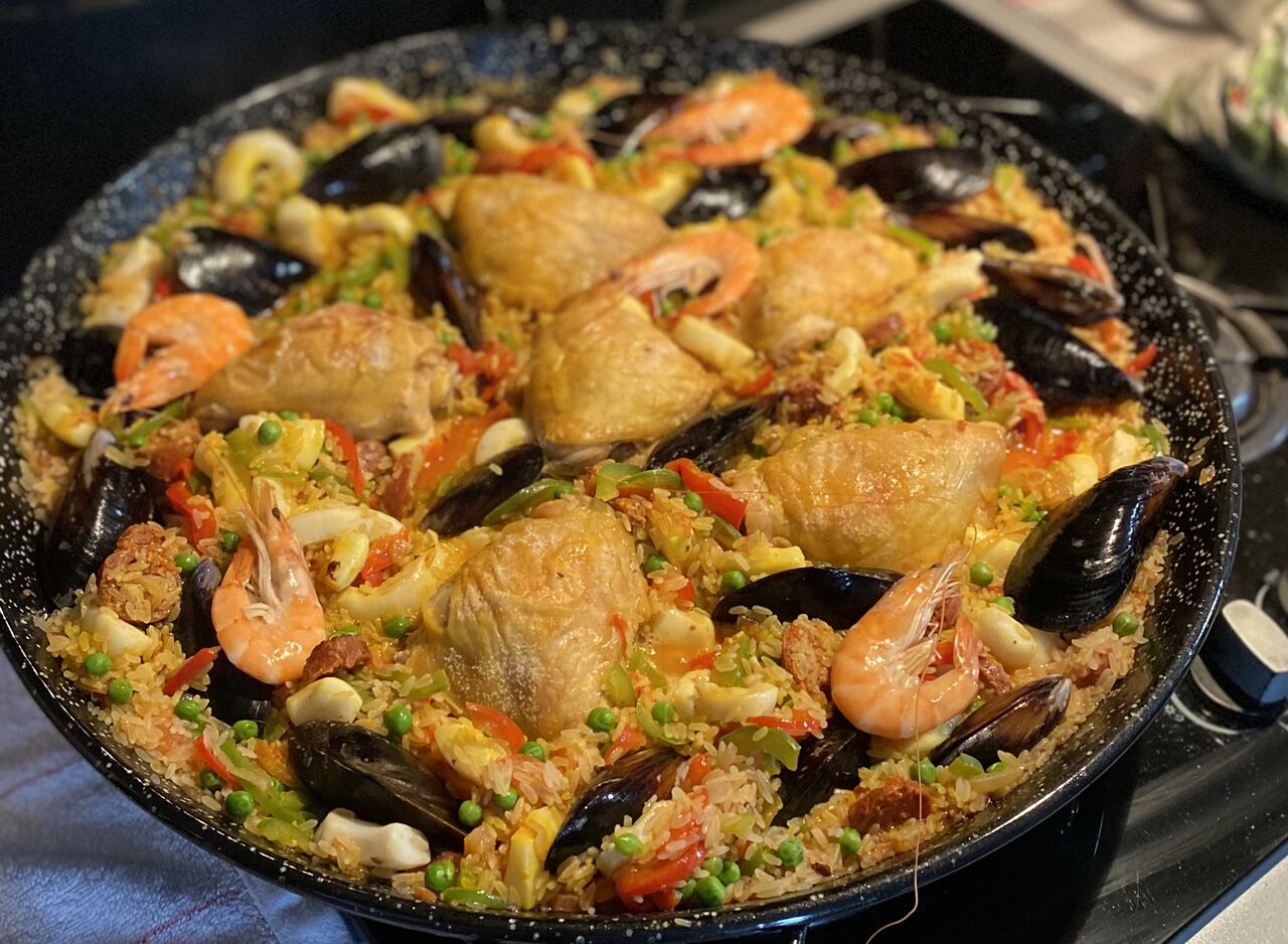 Paëlla fruits de Mer et Poulet 
