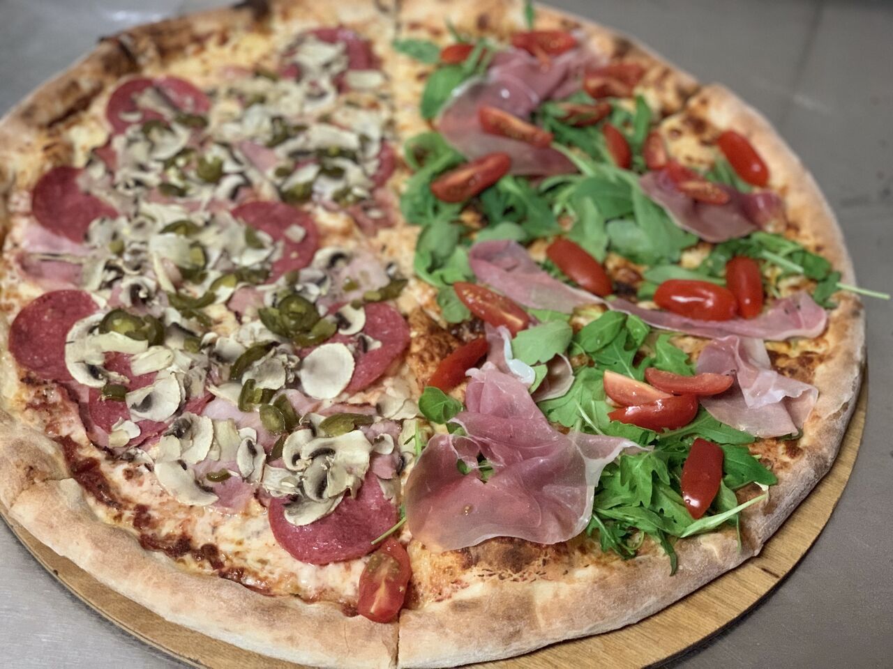 Szefa/ Parmeńska
50% + 50% + 2 zł 