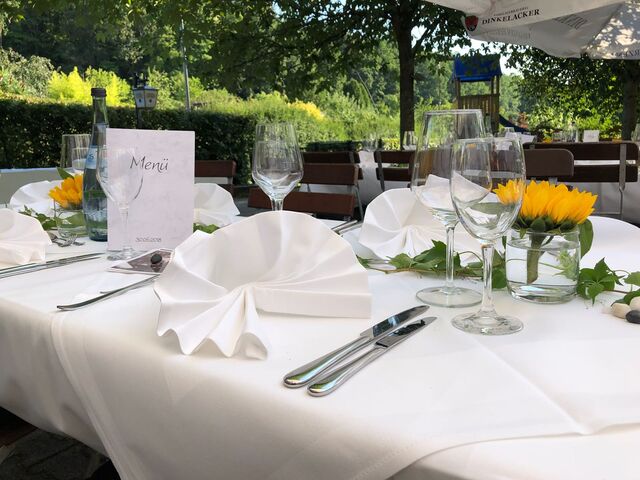 Individuelle Tischgestaltungen sind jederzeit möglich.