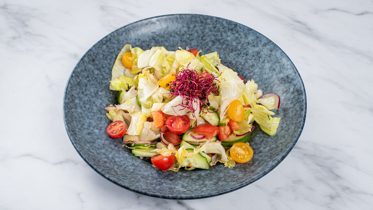 Vega Friss Kevert saláta