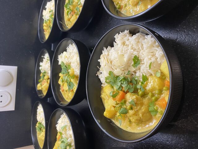 Curry de légumes et coco, riz basmati